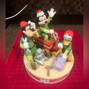 Vintage 1993 LE Disney Santa's Toy Workshop Figurine Grolier Mickey Goofy Donald
